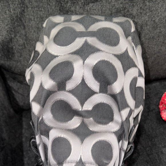 Coach Black and Gray Circle Pattern Shoulder Bag - Picture 10 of 12